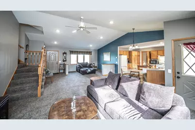 23690 Main Street, Hampton, MN 55031 - Photo 12