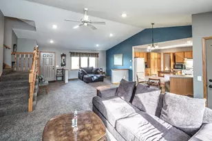 23690 Main St, Hampton, MN 55031 - Photo 12