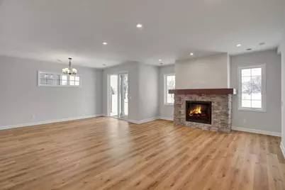 20102 Glanville Way, Lakeville, MN 55044 - Photo 4