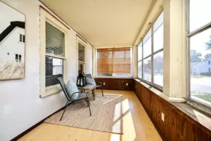 1152 W 5th St, Winona, MN 55987 - Photo 2
