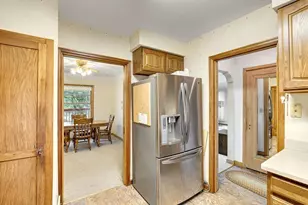 9316 W River Rd, Brooklyn Park, MN 55444 - Photo 12