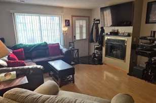 1833 Southcross Dr W, Burnsville, MN 55306 - Photo 4