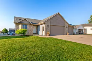1390 18th Street SE, Owatonna, MN 55060 - Photo 2