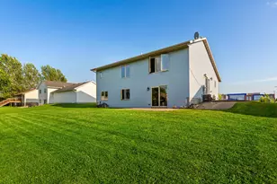 1390 18th Street SE, Owatonna, MN 55060 - Photo 8