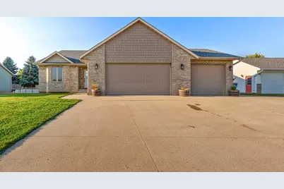 1390 18th Street SE, Owatonna, MN 55060 - Photo 6