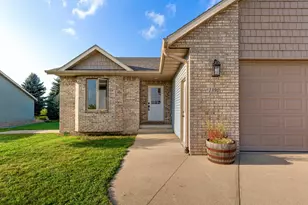 1390 18th Street SE, Owatonna, MN 55060 - Photo 10