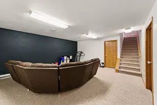 610 W Maple St, Edgerton, MN 56128 - Photo 18