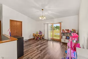 610 W Maple St, Edgerton, MN 56128 - Photo 12