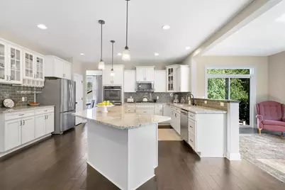2147 Spring Lake Court, Shakopee, MN 55379 - Photo 20