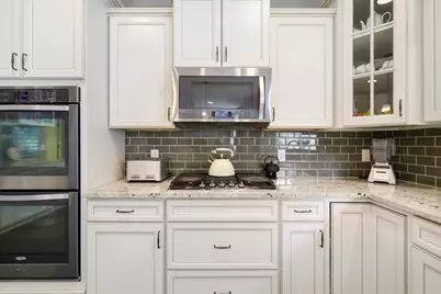 2147 Spring Lake Court, Shakopee, MN 55379 - Photo 26