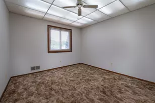 7339 W Franklin Ave, Saint Louis Park, MN 55426 - Photo 16