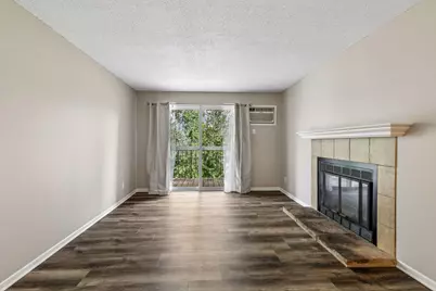 7600 157th Street W #205, Apple Valley, MN 55124 - Photo 2
