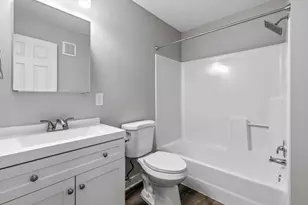 7600 157th St W, Apple Valley, MN 55124 - Photo 16