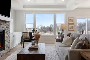 2018 Lusitano St, Shakopee, MN 55379 - Photo 10