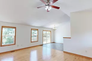 510 Spring Wheat Dr, Dundas, MN 55019 - Photo 14