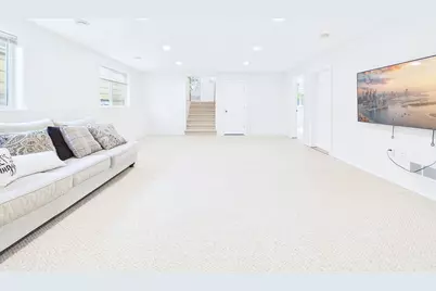 983 Cook Avenue E, Saint Paul, MN 55106 - Photo 22