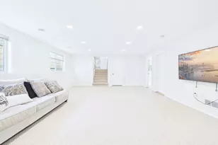 983 Cook Ave E, Saint Paul, MN 55106 - Photo 22