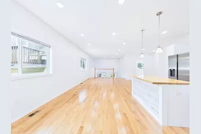 983 Cook Avenue E, Saint Paul, MN 55106 - Photo 6