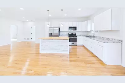 983 Cook Avenue E, Saint Paul, MN 55106 - Photo 8