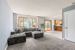 1065 Barney St, Owatonna, MN 55060 - Photo 24