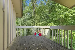 7232 Woodstock Dr, Bloomington, MN 55438 - Photo 22