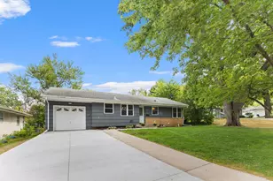 4016 Idaho Ave N, Crystal, MN 55427 - Photo 2