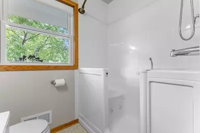 4016 Idaho Avenue N, Crystal, MN 55427 - Photo 18