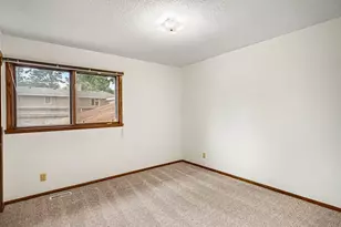 3053 Pine Ridge Dr, Eagan, MN 55121 - Photo 16