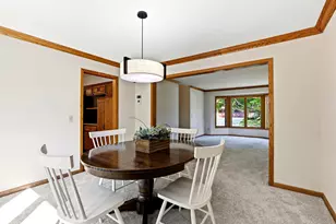 4690 Parkridge Dr, Eagan, MN 55123 - Photo 6