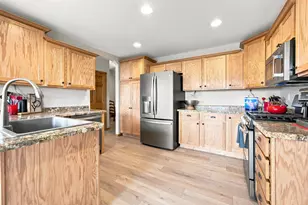 3848 16th St S, Moorhead, MN 56560 - Photo 14