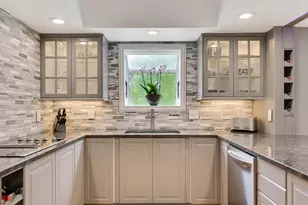 2925 Minnehaha Curve, Minnetonka, MN 55391 - Photo 20