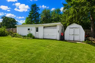 416 1st St, Kenyon, MN 55946 - Photo 32