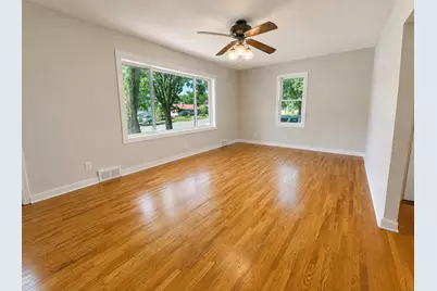 206 8th Street SE, Long Prairie, MN 56347 - Photo 6