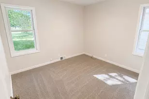 206 8th St SE, Long Prairie, MN 56347 - Photo 8