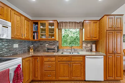 943 Reed Street N, Waterville, MN 56096 - Photo 18