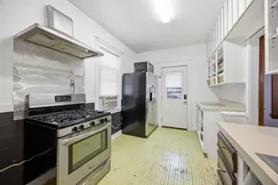 1825 Minnehaha Ave W, Saint Paul, MN 55104 - Photo 14