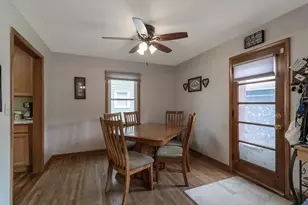 227 Westwood Dr, Mankato, MN 56001 - Photo 8