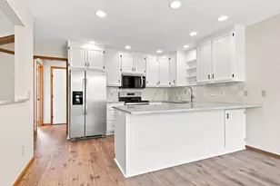 195 S Medina St, Loretto, MN 55357 - Photo 8