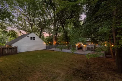 225 Interlachen Road, Hopkins, MN 55343 - Photo 10