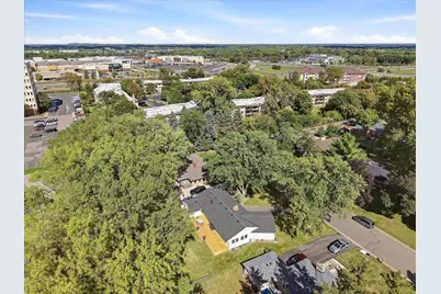 2209 Midlothian Road, Roseville, MN 55113 - Photo 44