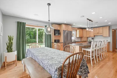2209 Midlothian Road, Roseville, MN 55113 - Photo 8