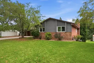 112 108th Ave NW, Coon Rapids, MN 55448 - Photo 6