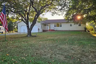 25000 Narcissus Street NW, Isanti, MN 55040 - Photo 2