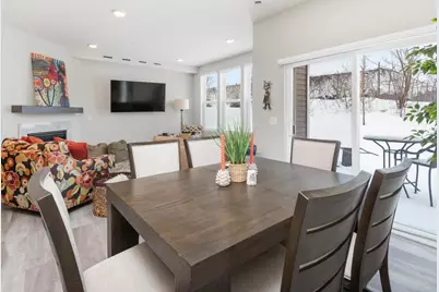 4876 Avery Court, Eagan, MN 55123 - Photo 10