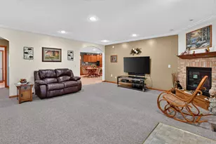 13082 Beroun Crossing Rd, Brook Park, MN 55007 - Photo 12