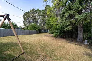 512 6th Street W, Crookston, MN 56716 - Photo 26