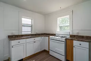 512 6th Street W, Crookston, MN 56716 - Photo 10