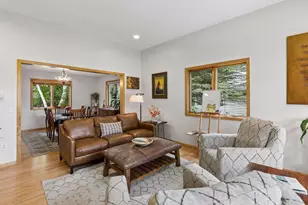 1509 Lockwood Dr, Northfield, MN 55057 - Photo 6