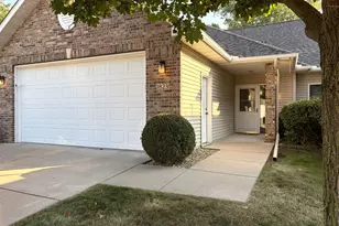 1823 Bohmbach Dr, Red Wing, MN 55066 - Photo 2