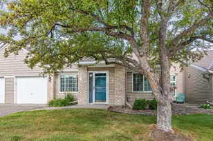 569 Mission Hills Dr, Chanhassen, MN 55317 - Photo 1